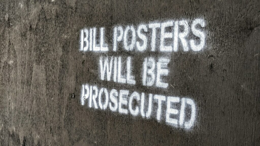 how to sell posters on etsy