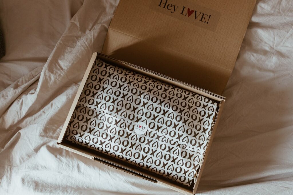 how to ship on ebay