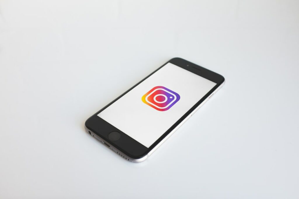 Connect WooCommerce to Instagram: Easy Guide